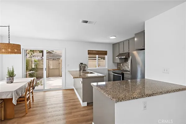 $1,029,000 | 191 Rockwood, Unit 62, Irvine, CA 92614