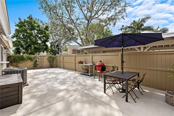 $1,029,000 | 191 Rockwood, Unit 62, Irvine, CA 92614