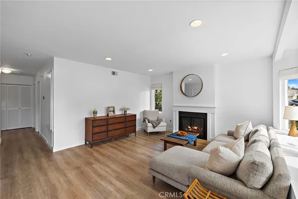 $1,029,000 | 191 Rockwood, Unit 62, Irvine, CA 92614