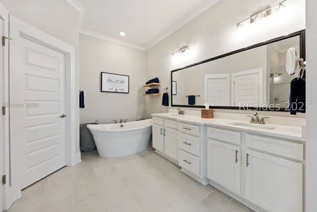 $974,500 | 139 Hampton Lake Crossing, Bluffton, SC 29910