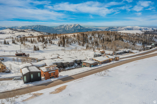 8456 Copper Crest Road, Unit 148 Eden, UT 84310 - Photo 17 of 27