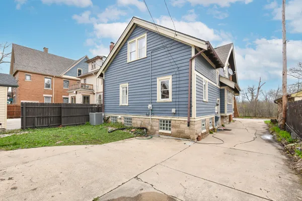 $325,000 | 1717 North 47th Street, Milwaukee, WI 53208