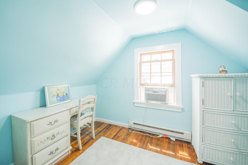 1871 Coventry Road Columbus, OH 43212 - Photo 18 of 21