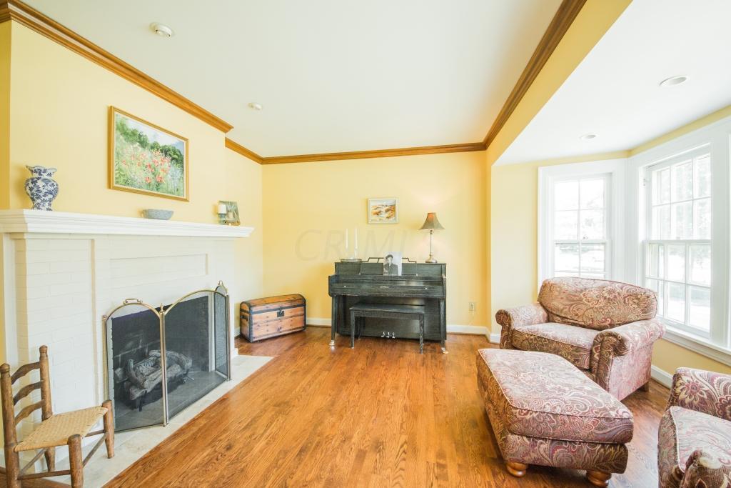 1871 Coventry Road Columbus, OH 43212 - Photo 2 of 21