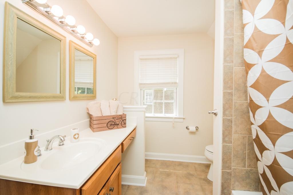 1871 Coventry Road Columbus, OH 43212 - Photo 10 of 21