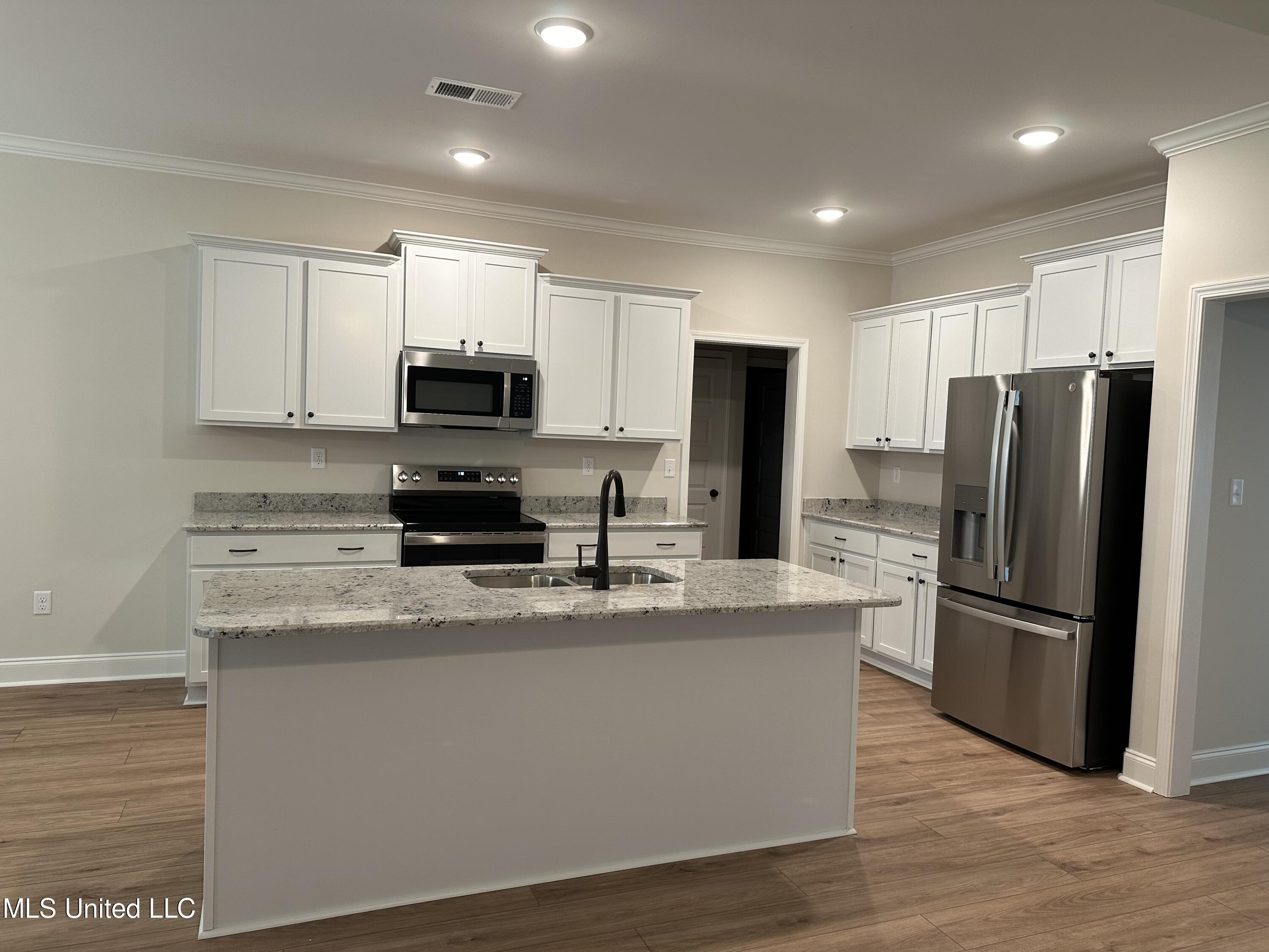 5407 Malone Road North Olive Branch, MS 38654 - Photo 2 of 11 822B42FA-D6FE-4464-9C7A-DCD090E25157