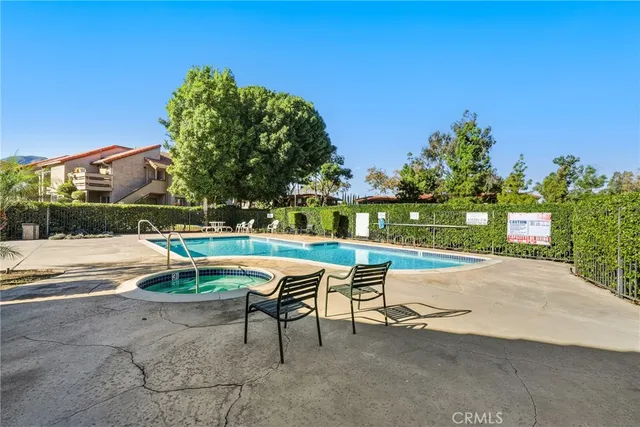 $309,900 | 1549 Border Avenue, Unit G, Corona, CA 92882