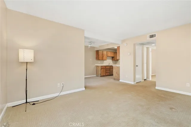 $309,900 | 1549 Border Avenue, Unit G, Corona, CA 92882