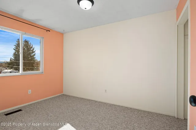 $349,000 | 864 Hill Street, Meeker, CO 81641