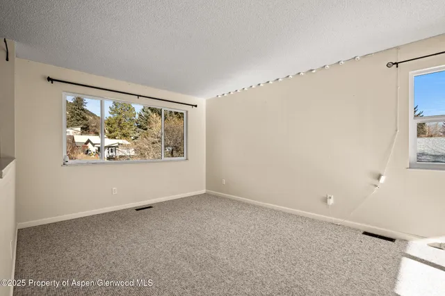 $349,000 | 864 Hill Street, Meeker, CO 81641