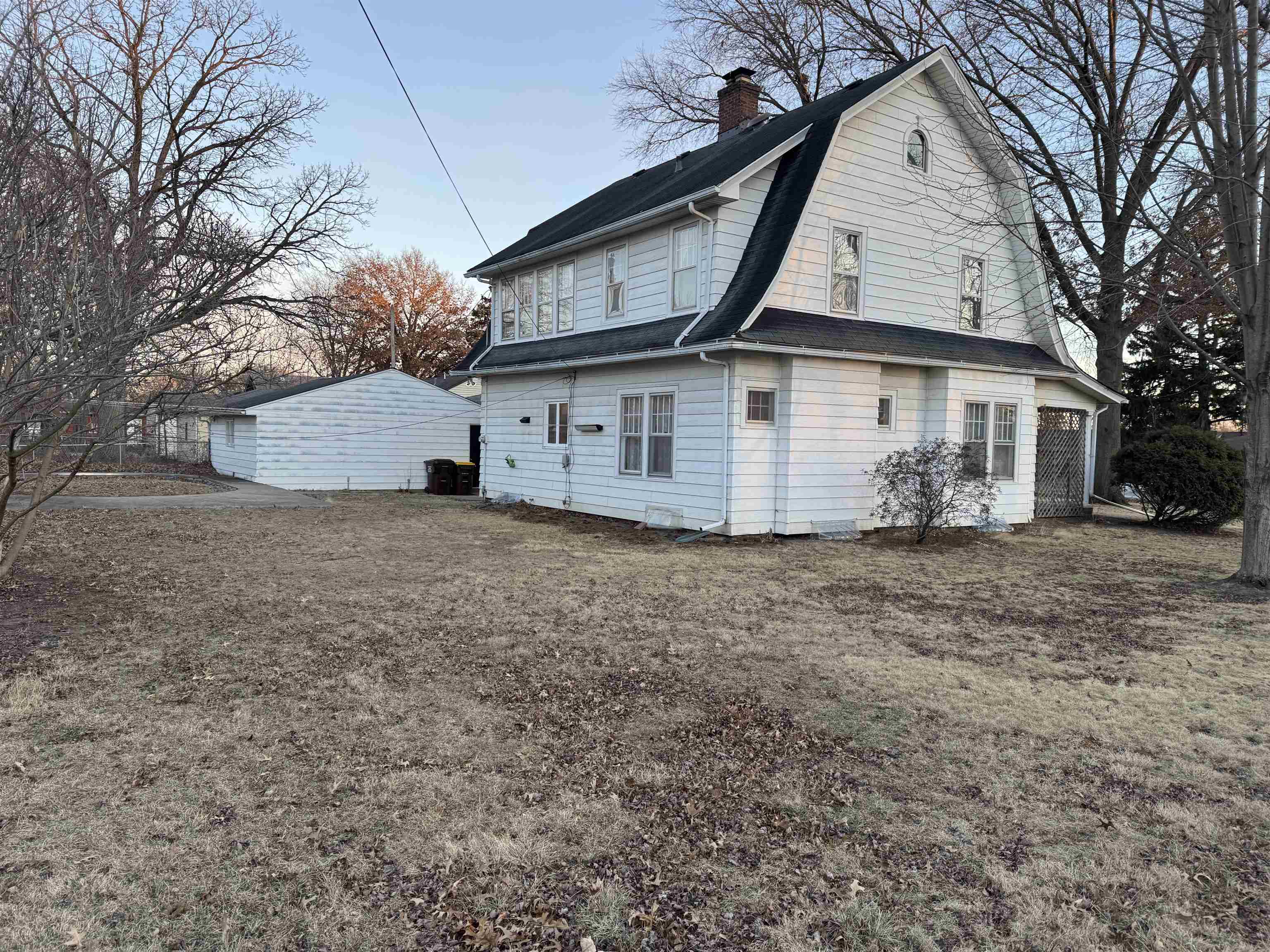 1903 Halsted Road Rockford, IL 61103 - Photo 3 of 35 Gallery Image 3