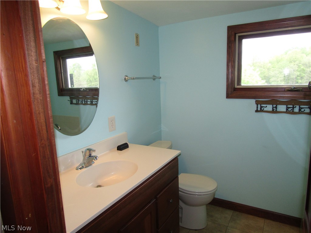 16310 Ellsworth Road Berlin Center, OH 44401 - Photo 28 of 30 Full Bathroom second floor.