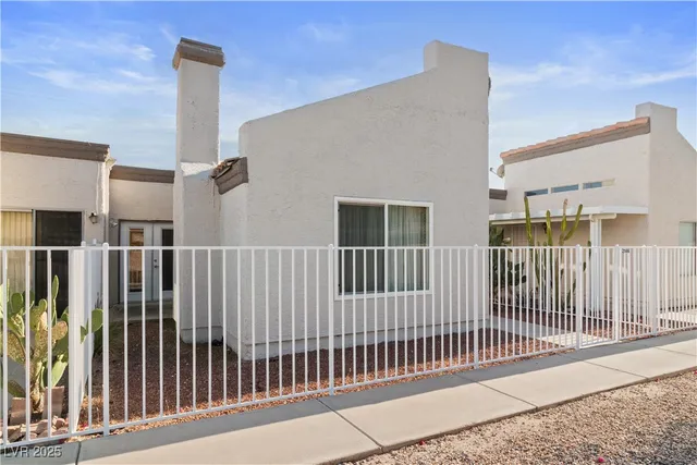 $199,900 | 2146 High Dunes Lane, Laughlin, NV 89029