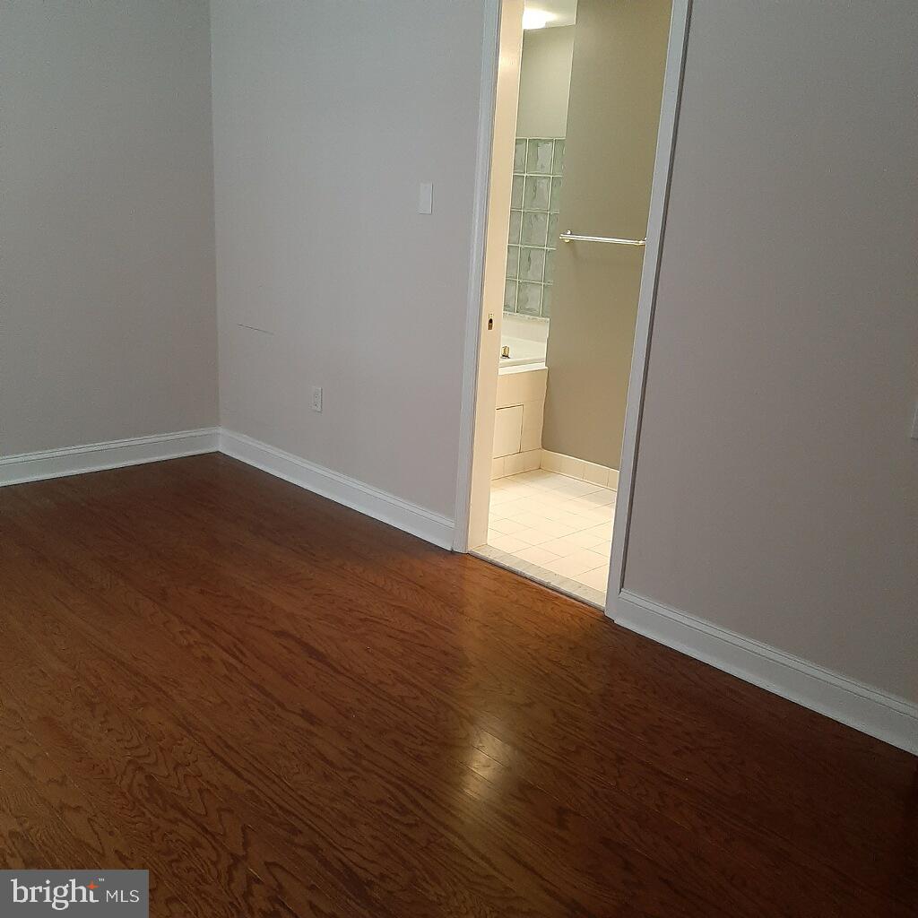 350 River Road, Unit C3 New Hope, PA 18938 - Photo 11 of 15 Main Bedroom