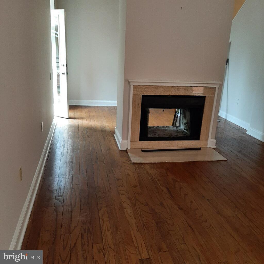 350 River Road, Unit C3 New Hope, PA 18938 - Photo 7 of 15 Living Room