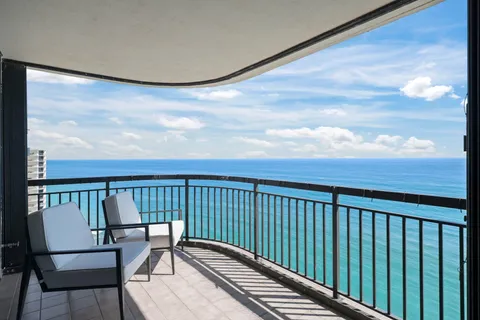 $1,995,000 | 5380 North Ocean Drive, Unit 24I, Riviera Beach, FL 33404