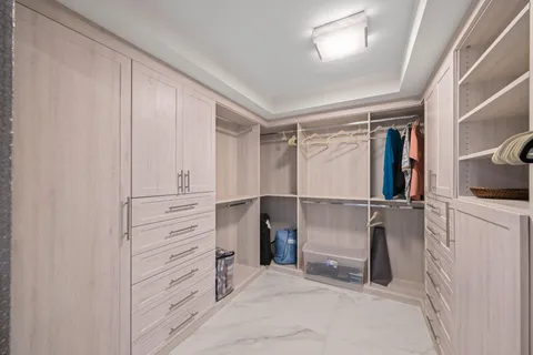 $1,995,000 | 5380 North Ocean Drive, Unit 24I, Riviera Beach, FL 33404