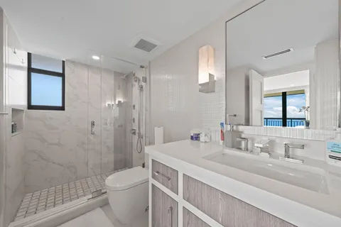 $1,995,000 | 5380 North Ocean Drive, Unit 24I, Riviera Beach, FL 33404