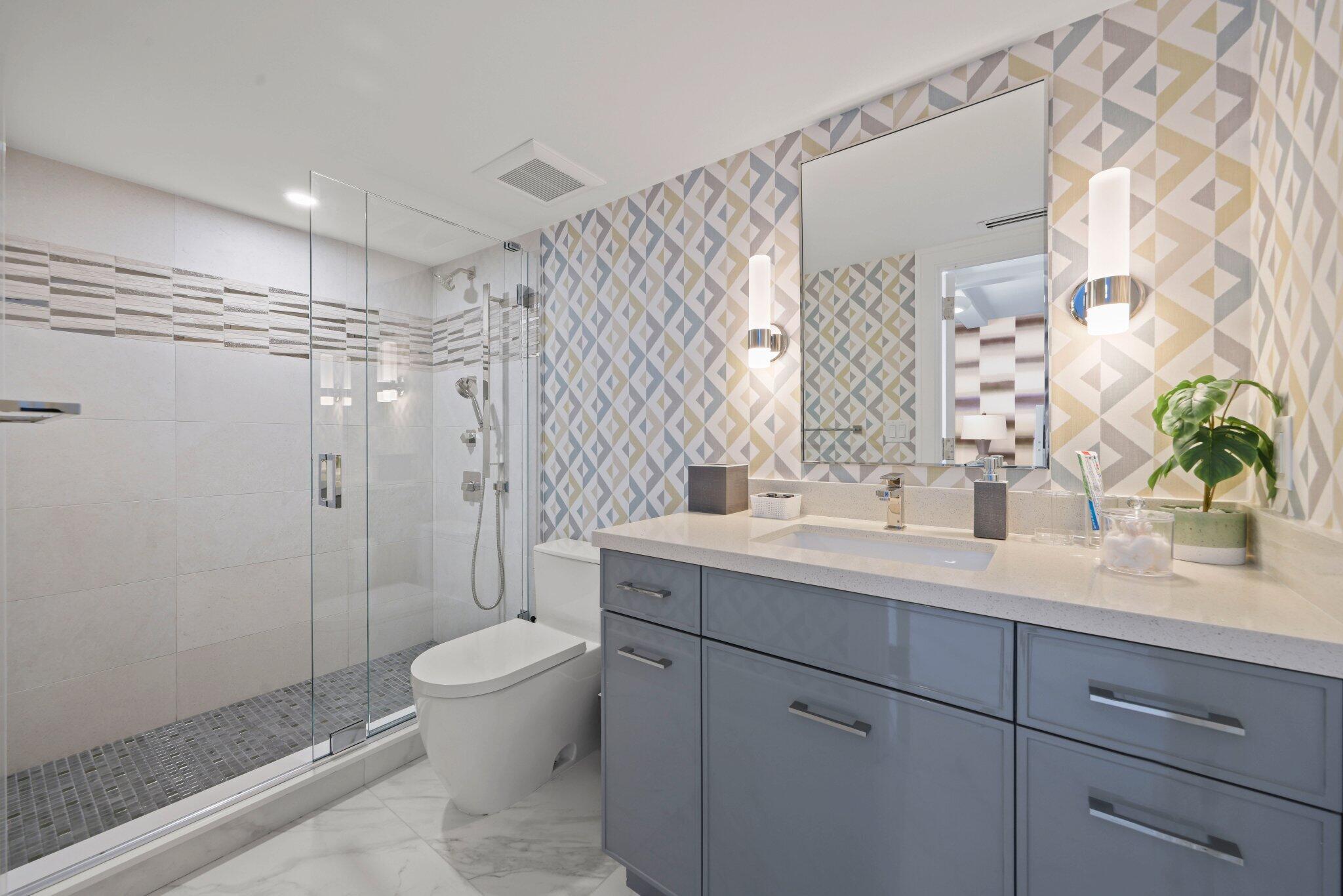 5380 North Ocean Drive, Unit 24I Riviera Beach, FL 33404 - Photo 42 of 62 Bathroom 3