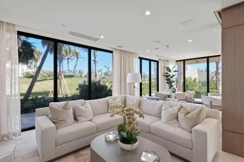 $1,995,000 | 5380 North Ocean Drive, Unit 24I, Riviera Beach, FL 33404