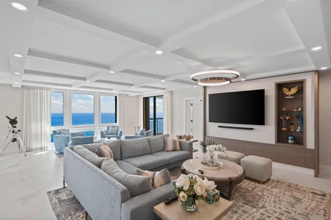 $1,995,000 | 5380 North Ocean Drive, Unit 24I, Riviera Beach, FL 33404