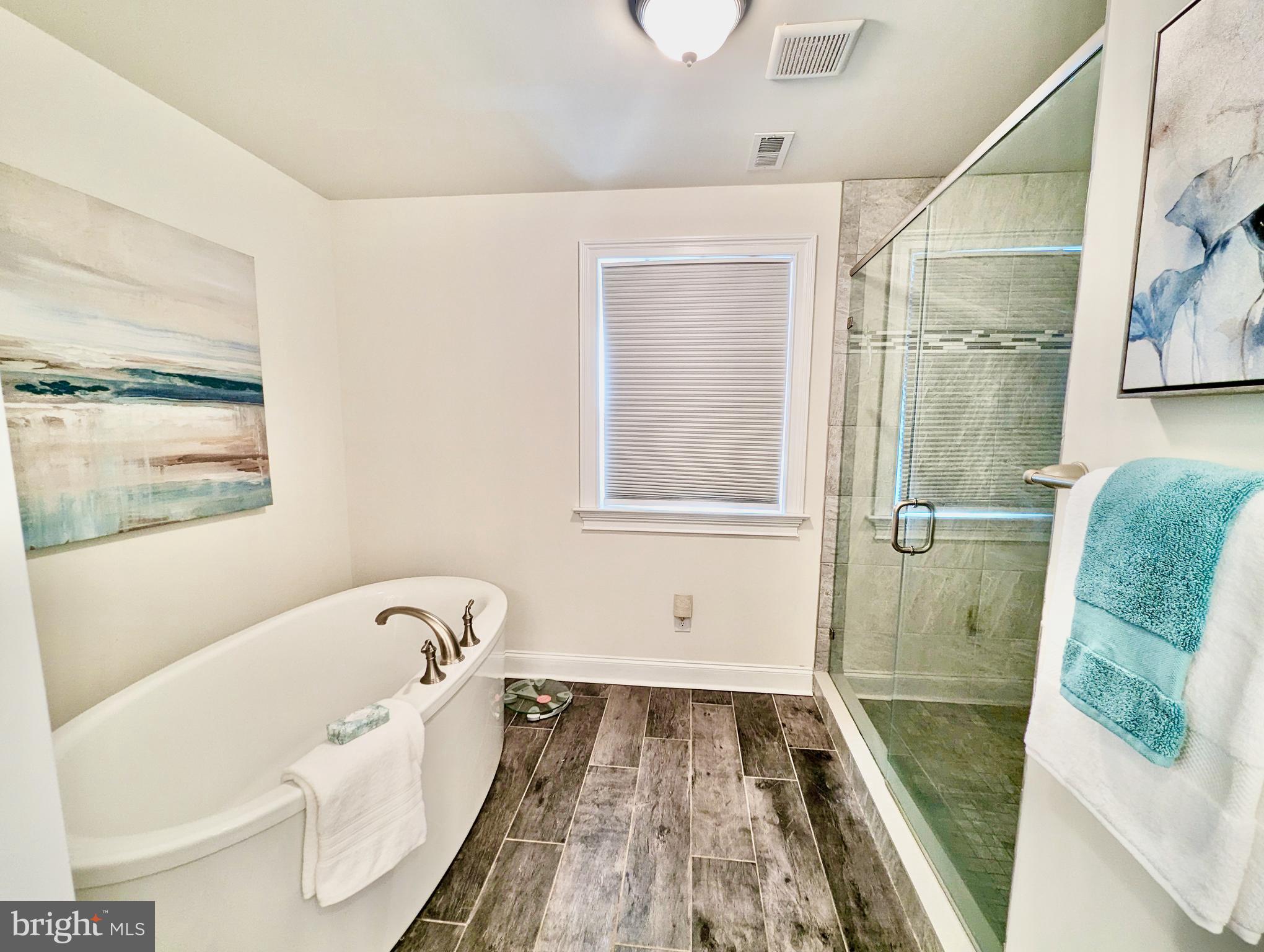 139 Barren Road Media, PA 19063 - Photo 25 of 51 Primary bath with soaking tub and shower