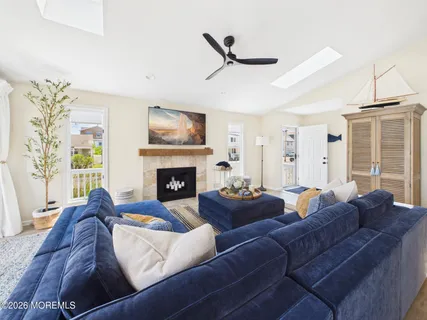 $4,000 | 207 4th Avenue, Manasquan, NJ 08736