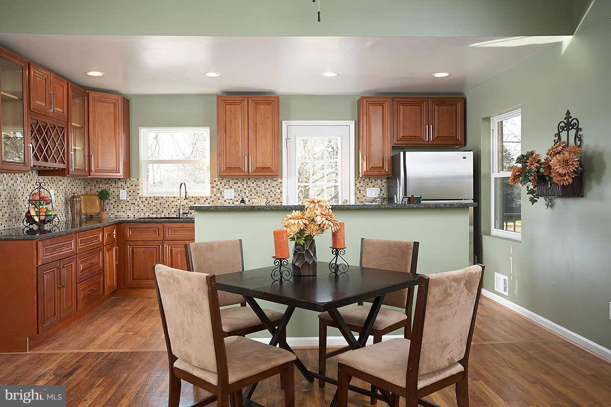 12815 Tamarack Road Silver Spring, MD 20904 - Photo 3 of 8 Kitchen