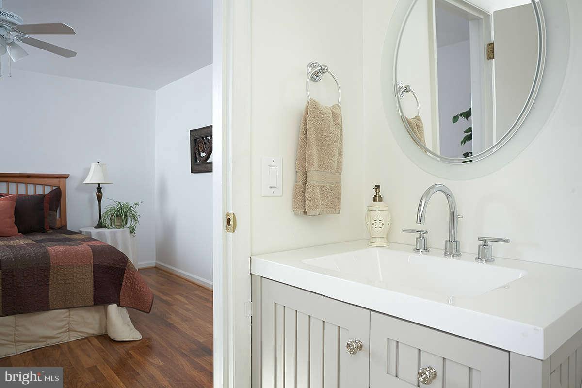 12815 Tamarack Road Silver Spring, MD 20904 - Photo 7 of 8 Bath (Master)