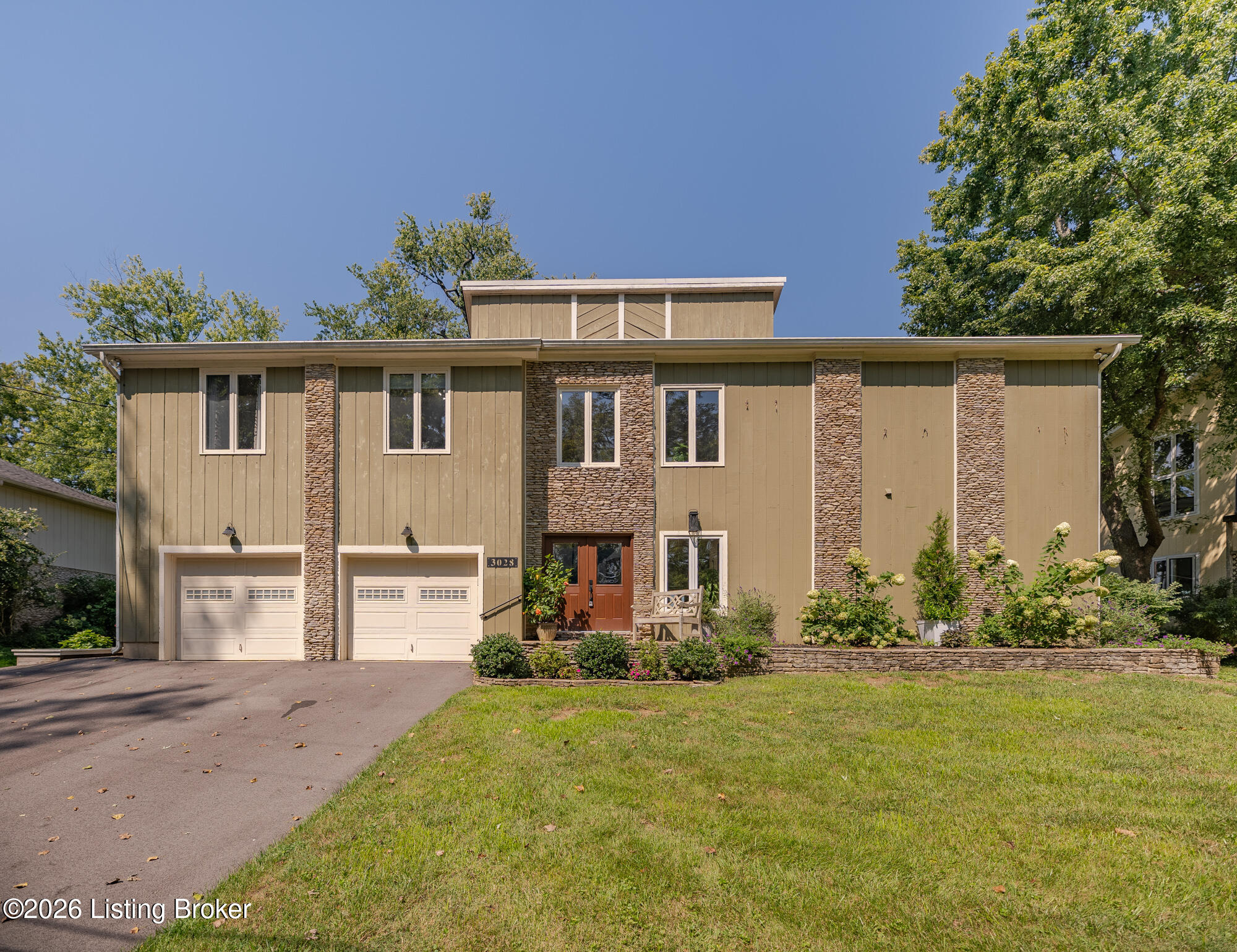 3028 Belknap Beach Road Prospect, KY 40059 - Photo 5 of 70 NJB00526-HDR