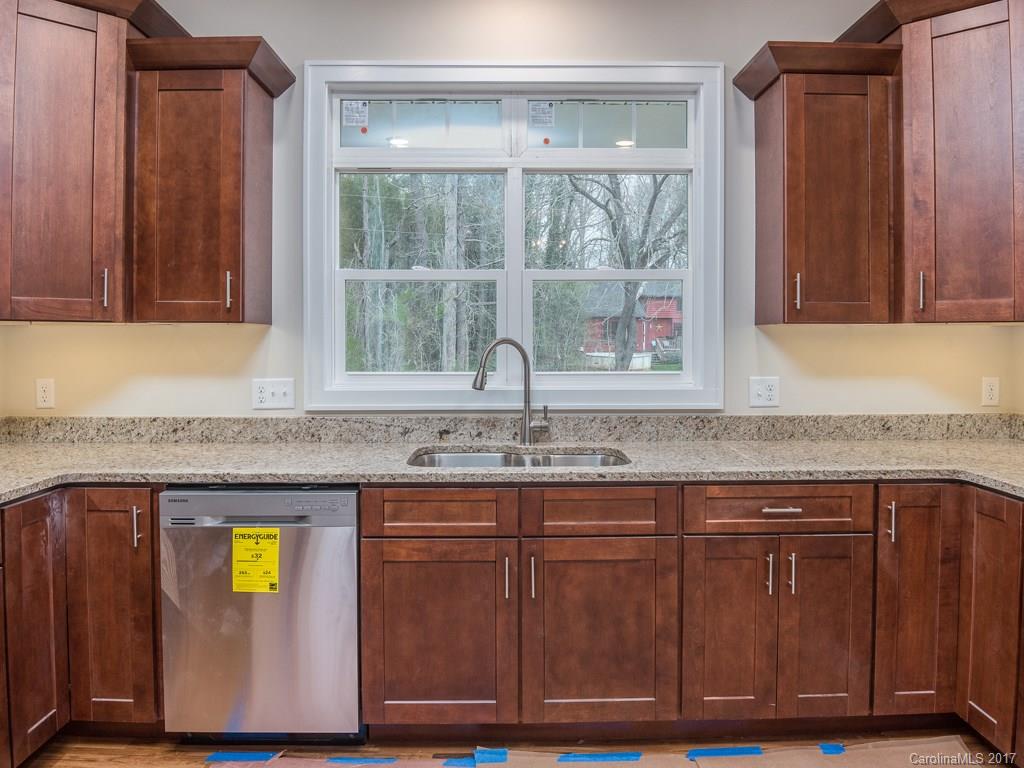 129 White Oak Road Arden, NC 28704 - Photo 11 of 24 Gallery Image 11