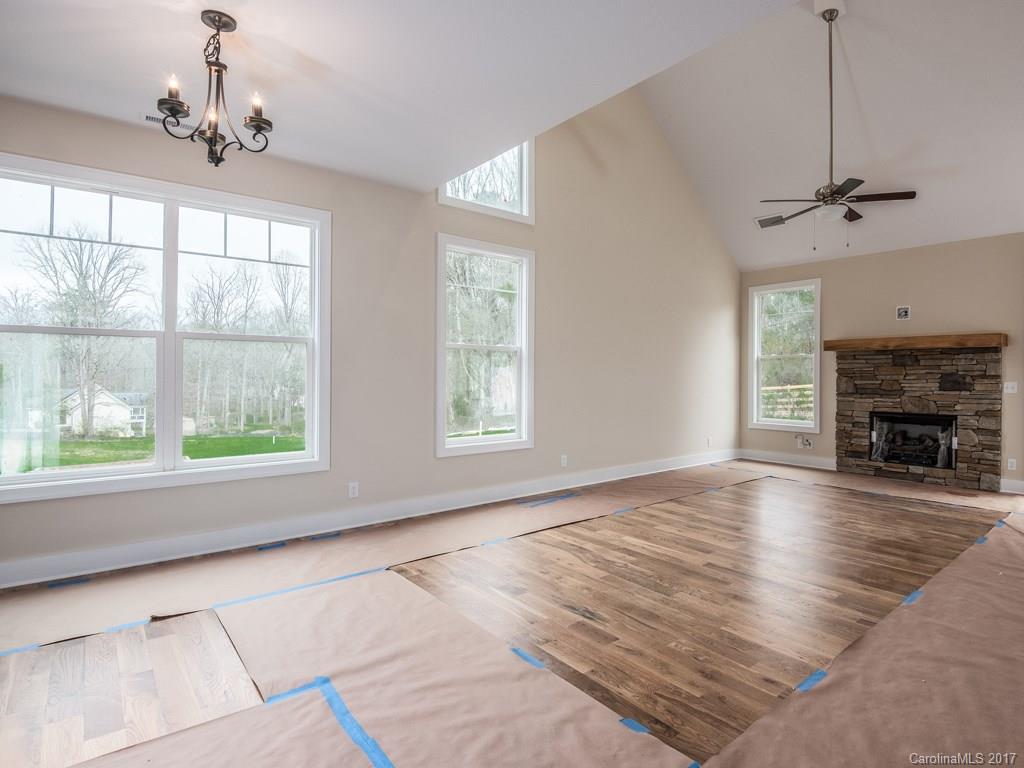 129 White Oak Road Arden, NC 28704 - Photo 6 of 24 Gallery Image 6