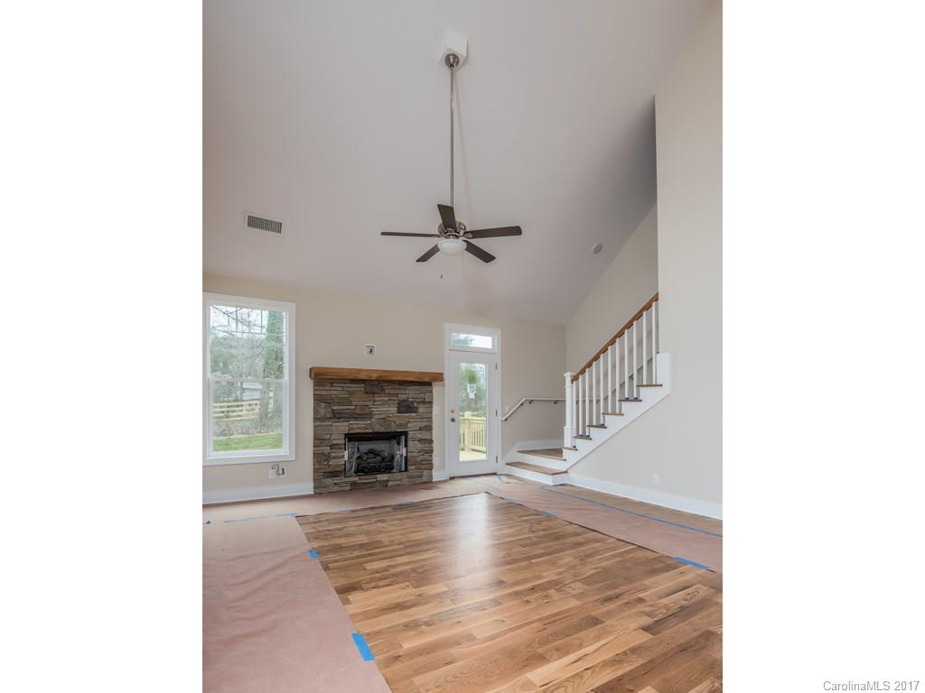 129 White Oak Road Arden, NC 28704 - Photo 7 of 24 Gallery Image 7