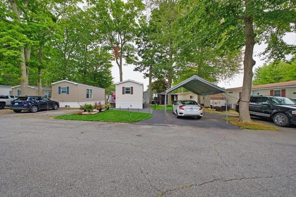 $175,000 | 533 Forest Avenue, Middletown, RI 02842