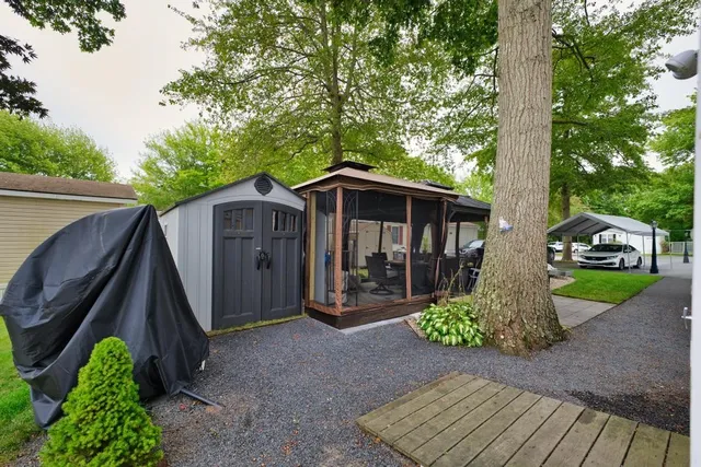 $175,000 | 533 Forest Avenue, Middletown, RI 02842