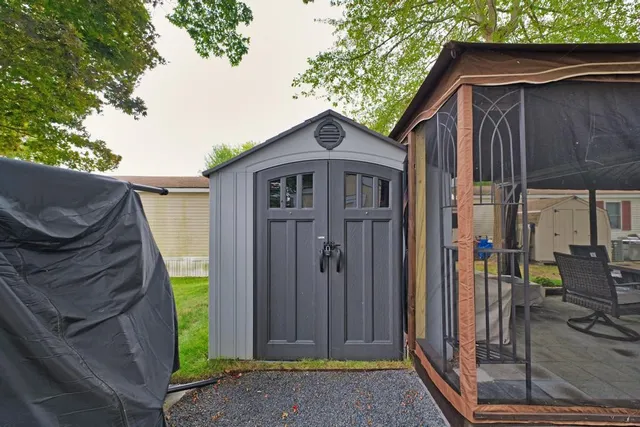 $175,000 | 533 Forest Avenue, Middletown, RI 02842