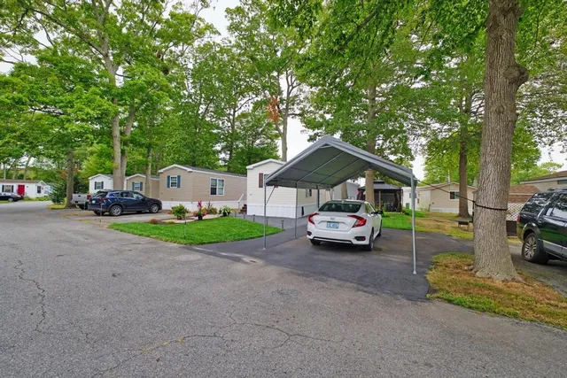 $175,000 | 533 Forest Avenue, Middletown, RI 02842