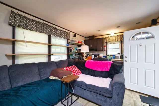 $175,000 | 533 Forest Avenue, Middletown, RI 02842