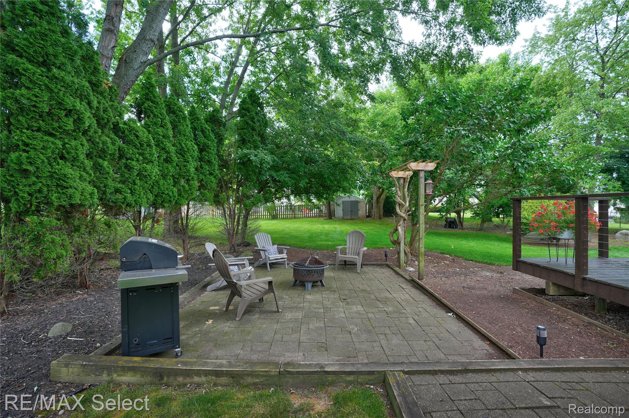220 East Rolston Road Linden, MI 48451 - Photo 10 of 37 220 E Rolston Rd 19.jpg