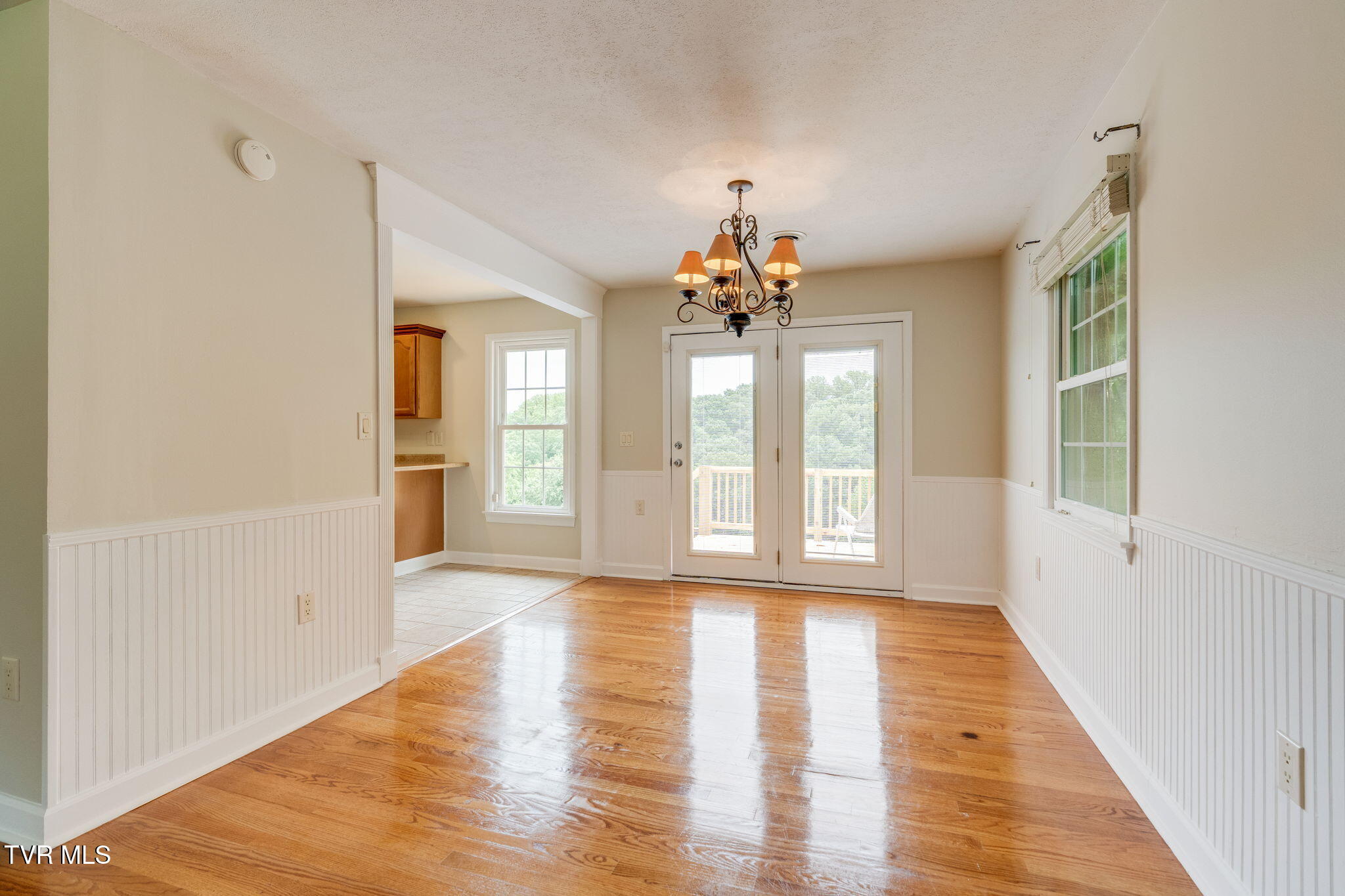 2125 Bonaire Road Kingsport, TN 37660 - Photo 10 of 49 006c-Dining