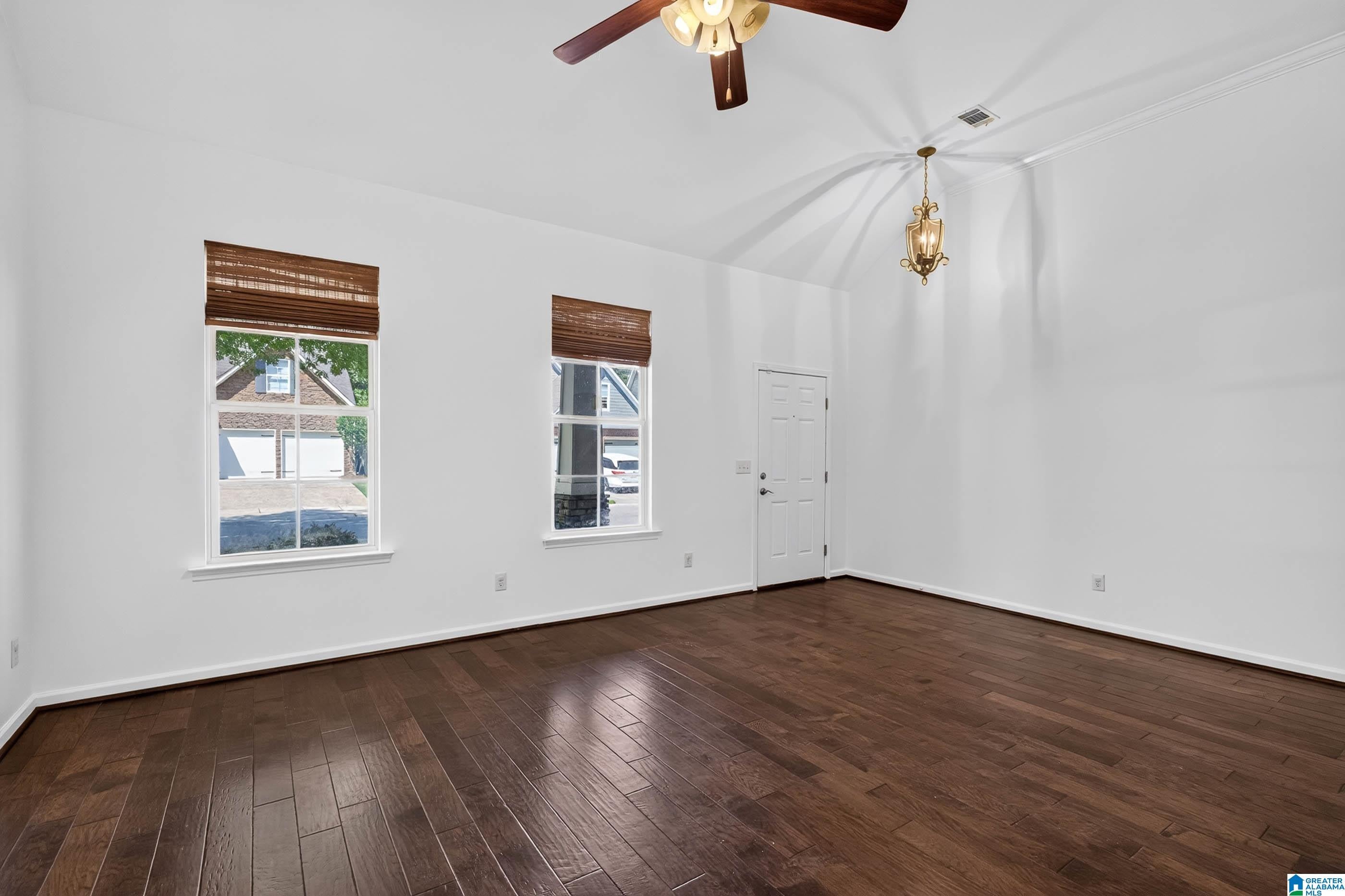 244 Appleford Road Helena, AL 35080 - Photo 9 of 42 Gallery Image 9