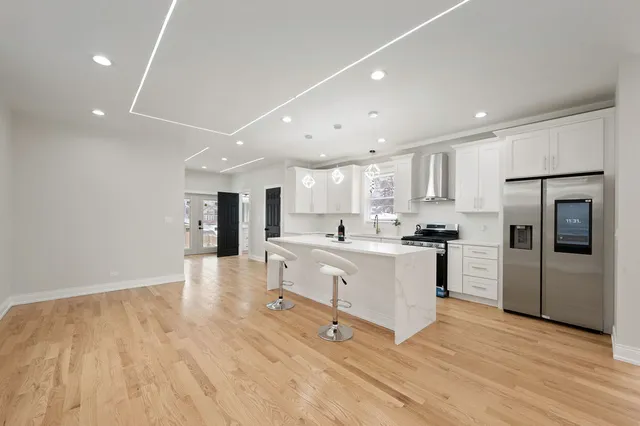 $599,900 | 1258 North Mayfield Avenue, Chicago, IL 60651