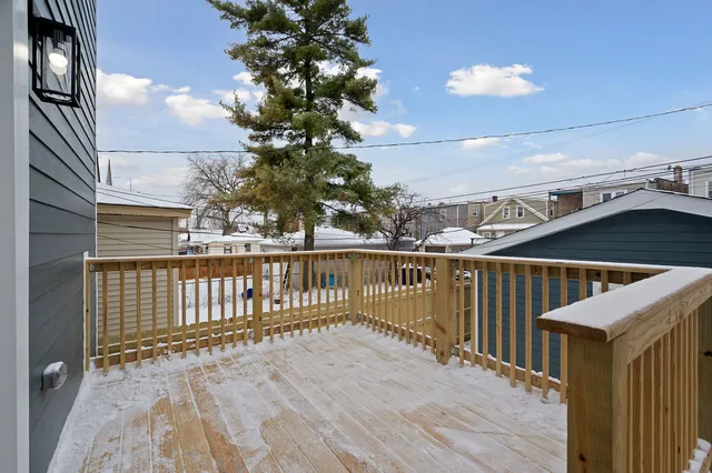 $599,900 | 1258 North Mayfield Avenue, Chicago, IL 60651