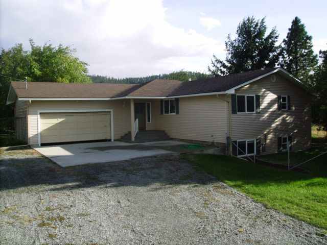 5823 South Chapman Road Greenacres, WA 99016 - Photo 1 of 9