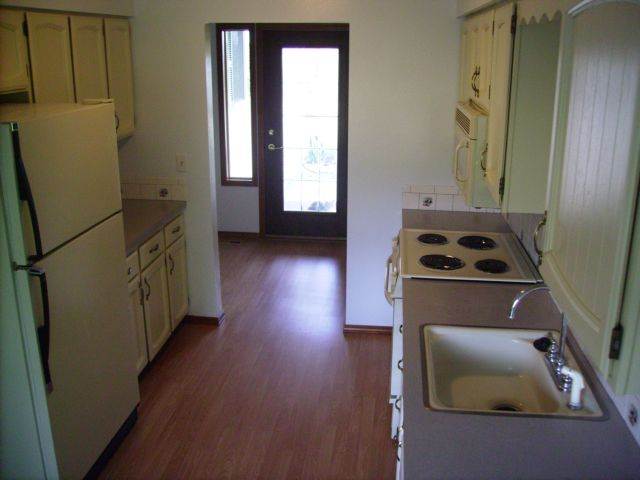 5823 South Chapman Road Greenacres, WA 99016 - Photo 2 of 9