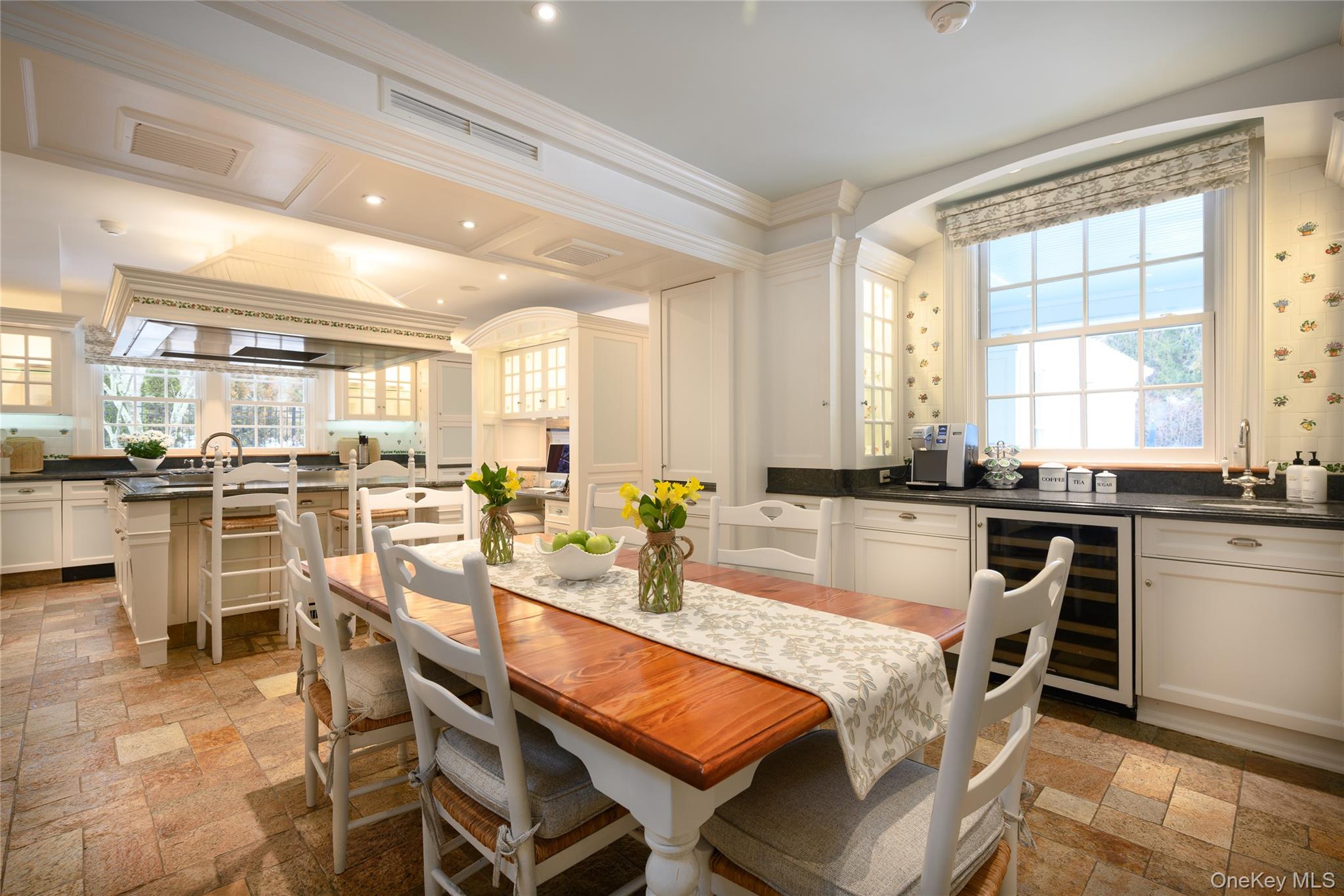 1 Roland Road Irvington, NY 10533 - Photo 15 of 49