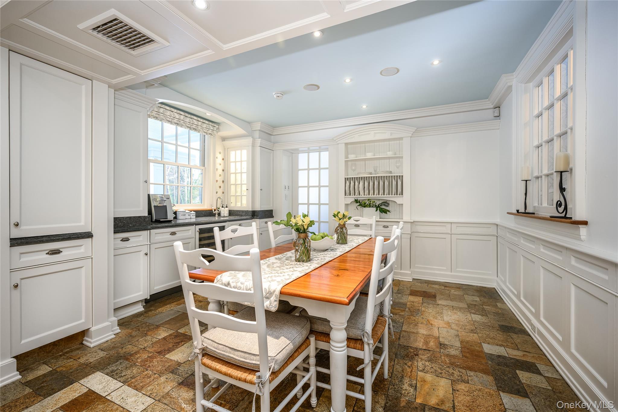 1 Roland Road Irvington, NY 10533 - Photo 16 of 49