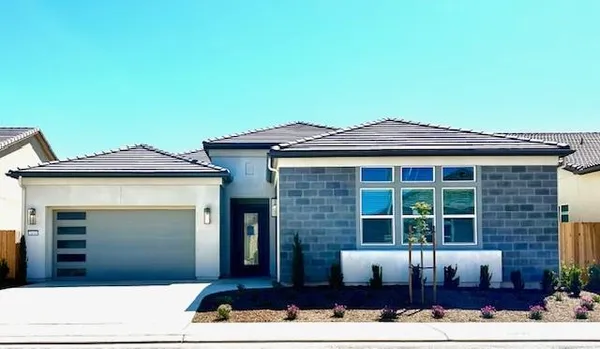 $822,560 | 1644 Heirloom Avenue, Clovis, CA 93619