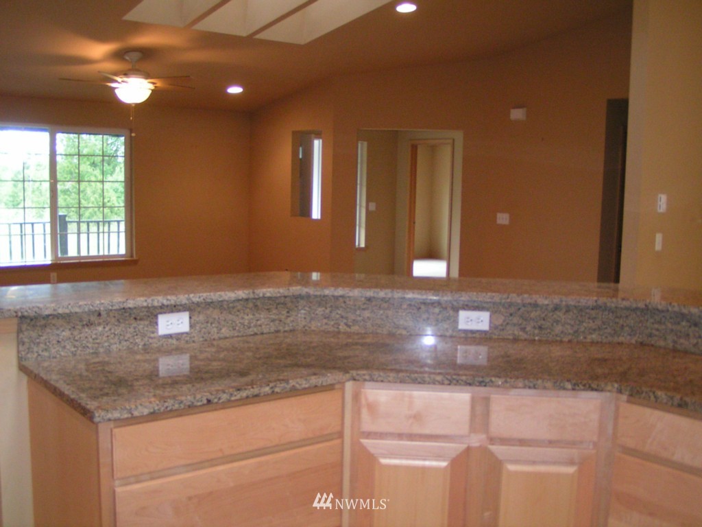 297 Glass Road Port Angeles, WA 98362 - Photo 5 of 15 Gallery Image 5