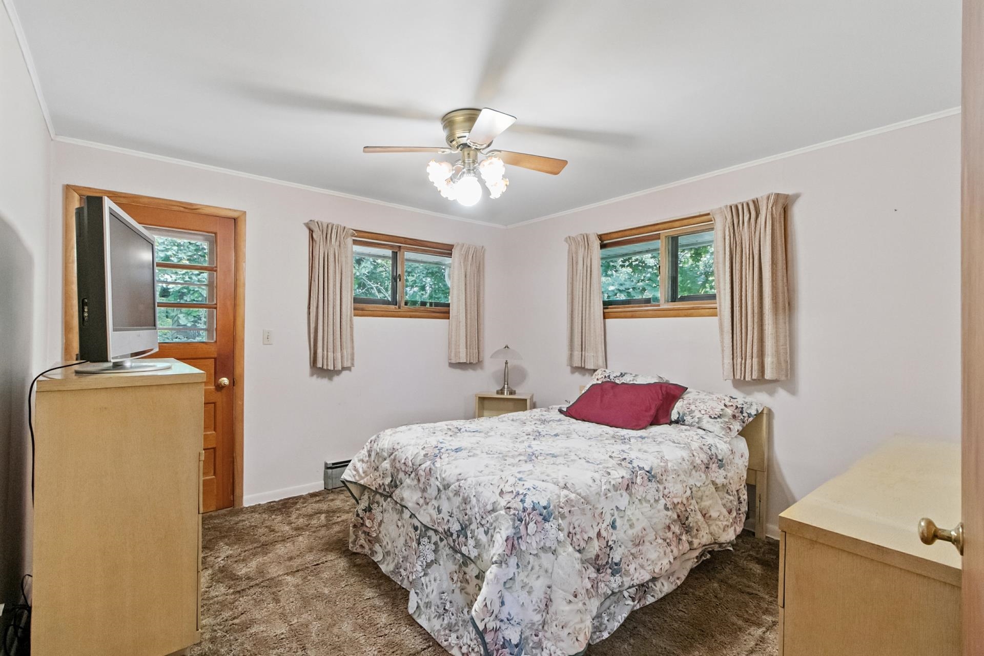 5794 Portage Road Madison, WI 53718 - Photo 31 of 38